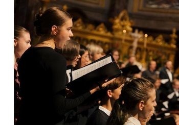 Amore cantare — 800.º aniversario de la muerte de Francisco de Asís Berlin