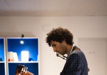 FLACO RODRÍGUEZ CON PAULA PRIETO AL VIOLÍN EN MADRID