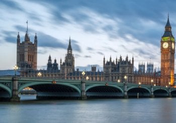 Una Navidad al estilo de Dickens a la luz de las velas Londres